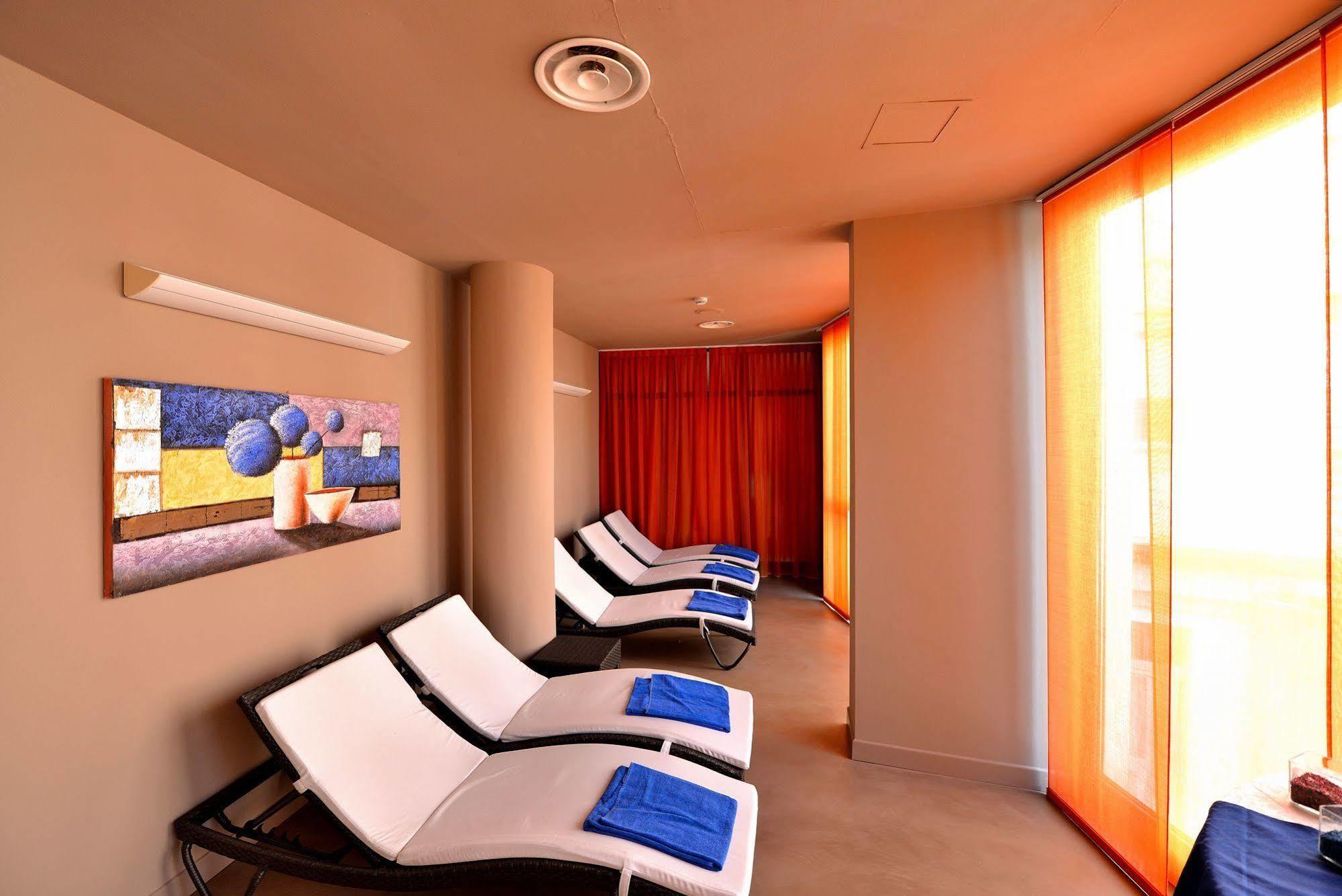 גרדונה ריביירה Hotel Savoy Palace מראה חיצוני תמונה