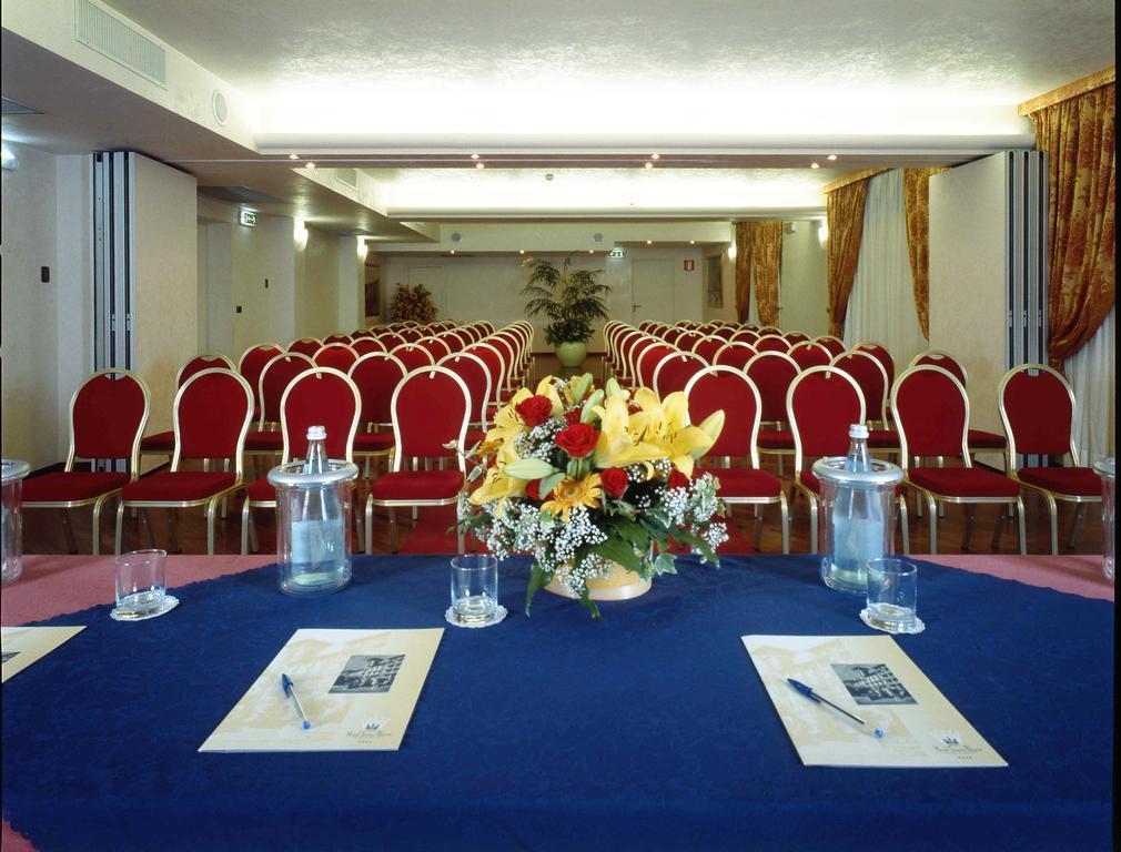 גרדונה ריביירה Hotel Savoy Palace מראה חיצוני תמונה
